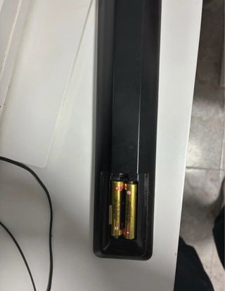 Televisor Toshiba 24 con mando y pilas