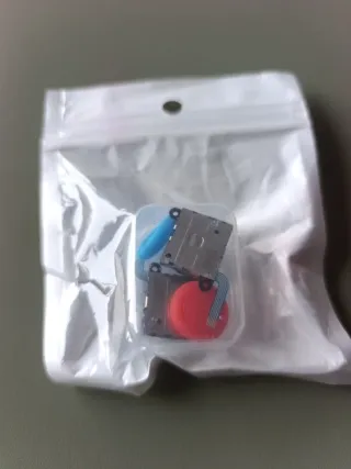 Ricambio joystick Nintendo Switch (2 pz) nuovi