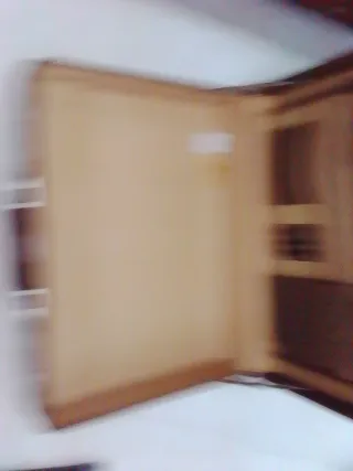 Maletín ejecutivo marrón con logo