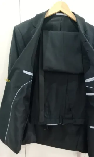 Traje de chaqueta hombre gris oscuro