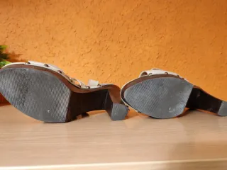 Zapatos de tacón altos de plataforma