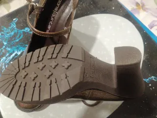 Zapatos Pons Quintana Marrones y Dorados