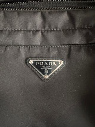 Riñonera Prada Negra Original