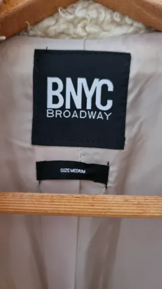 Chaqueta BNYC Broadway Borrego