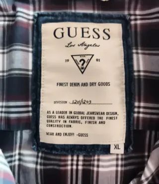 Camisa Guess Cuadros con Parches