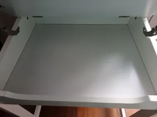 Escritorio infantil blanco