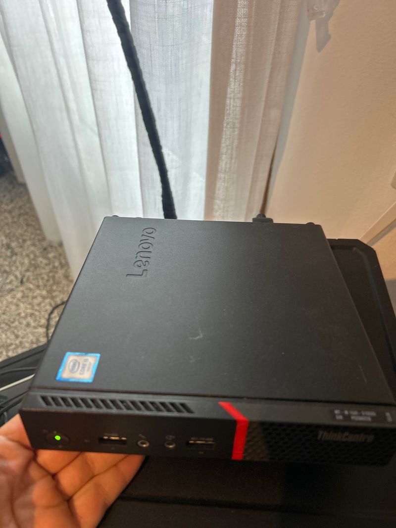 Lenovo M700 i5-6500T 32 RAM 500GB HD