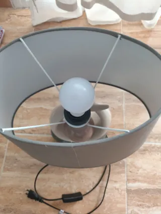 Lámpara de mesa cerámica