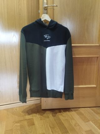 Sudadera con capucha y bloques de color