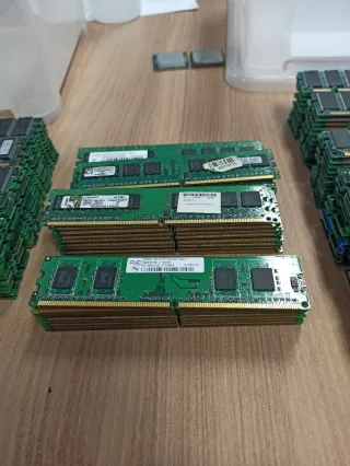 Lote 33 RAMs DDR2 PC2 240 pines Kingston y OEM
