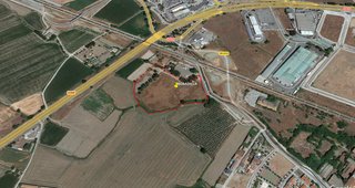 vendo Finca rústica muy cerca de Granada Granada