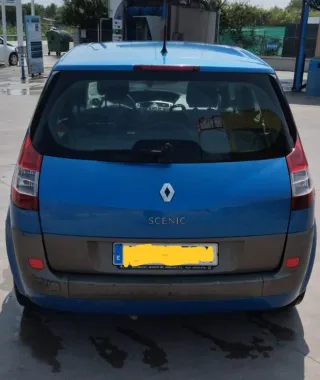 Renault Scenic 2006.