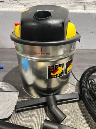 Aspiradora Lavor Vac 20 S Polvo y Líquidos