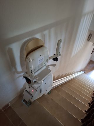 SALVAESCALERAS EN PALENCIA · SOLUCIONES DE ACCESIB