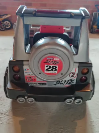 Coche a batería Feber 12V