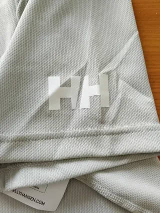 Camiseta Helly Hansen gris