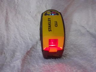 Nivel Láser Stanley CLLi Autonivelante