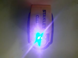 Nivel Láser Stanley CLLi Autonivelante