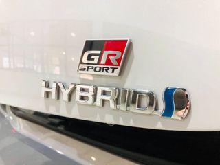 Toyota Corolla GRSport 2.0 180H ECVT 5p