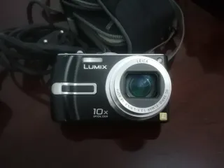 Cámara Digital Panasonic Lumix Negra/Plateada