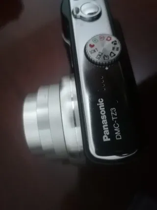 Cámara Digital Panasonic Lumix Negra/Plateada