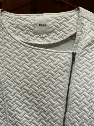 Chaqueta guateada OBJECT blanca