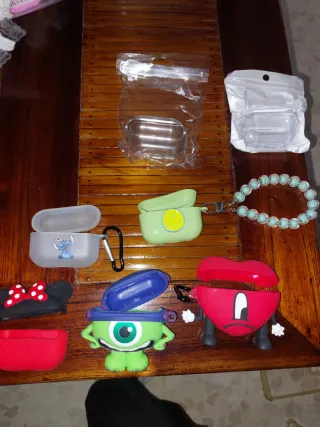 Fundas AirPods Variadas