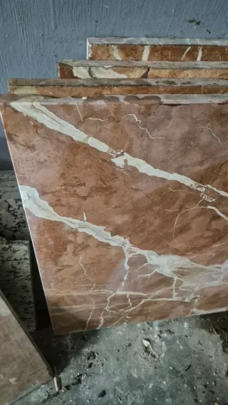 Mármol Rojo Alicante