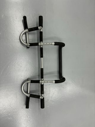 Barra de dominadas para puerta