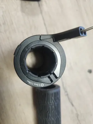 Mando Twistloc Rock Shox 3 Posiciones