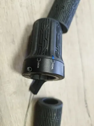 Mando Twistloc Rock Shox 3 Posiciones