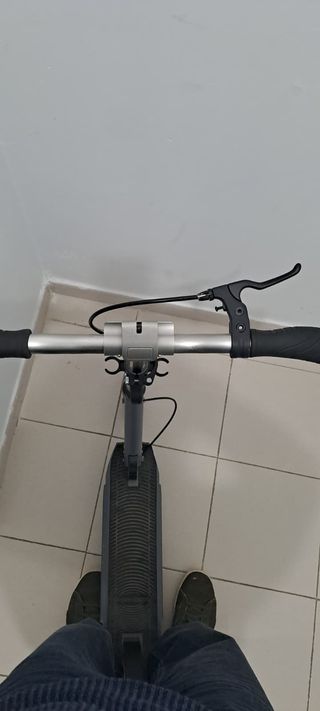 Patinete adulto plegable gris