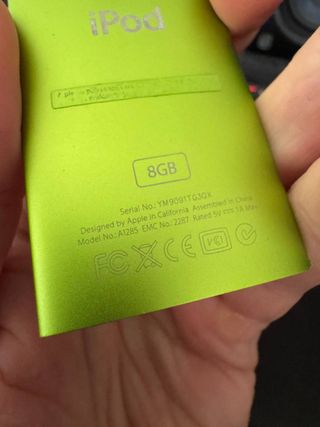 iPod Nano 4th Gen 8GB Verde A1285