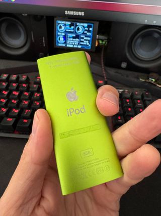 iPod Nano 4th Gen 8GB Verde A1285