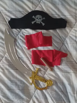 Costume Carnevale Pirata Spada Sigaro Cappello