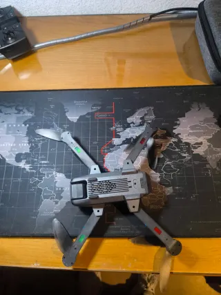 Dron TL16 con batería extra + funda y caja origina