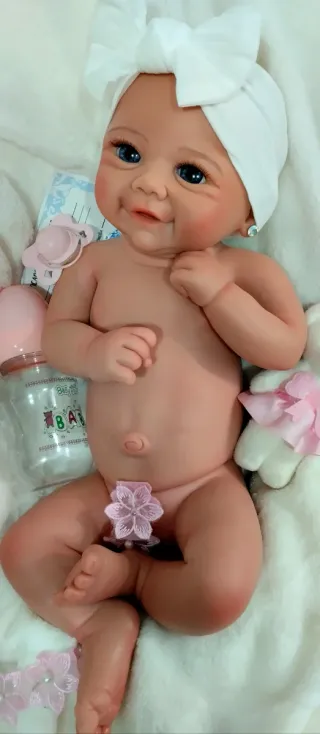 Bebé Reborn Silicona Completa 44cm