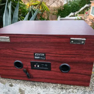 Combo Reproductor Vinilo, CD y USB "FENTON"