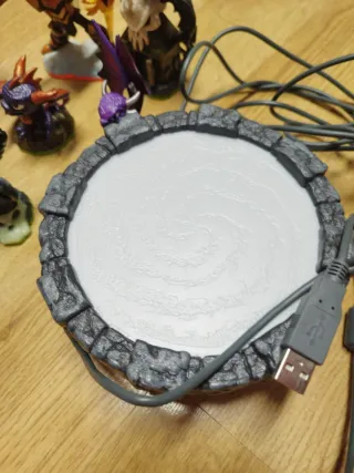 Skylanders Giants Portal + Figuras + Juego Wii