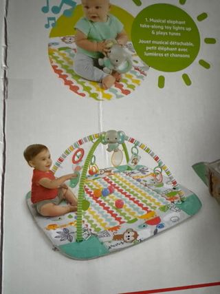 Alfombra de juego para bebé con gimnasio