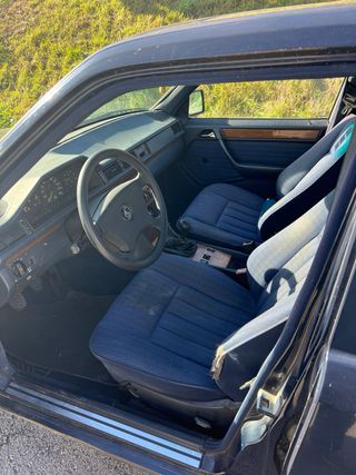 Mercedes-Benz W124 1991