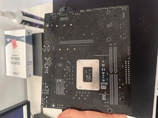 Placa Base ASUS H610M DDR4