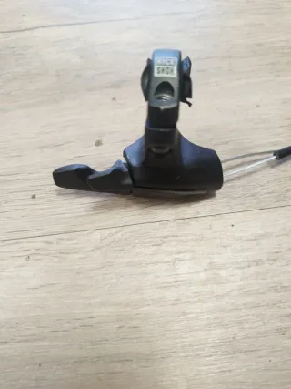 Mando bloqueo Rock Shox OneLoc