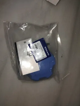 Juego Tapónes AdBlue original Volvo Camión y Gasoi