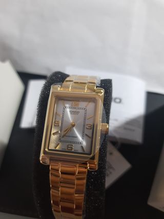 Orologio Casio Rettangolare Dorato