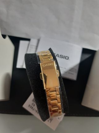 Orologio Casio Rettangolare Dorato