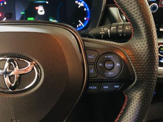 Toyota Corolla GRSport 2.0 180H ECVT 5p