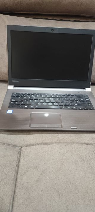 Toshiba i5 16GB SSD