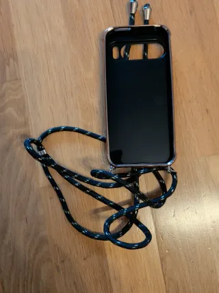 Funda Pixel 9 Pro XL Negra con cordón