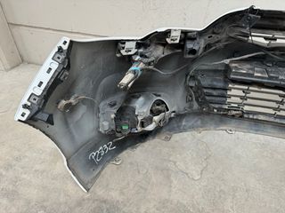 Defensa Citroën C4 2014 Xenon